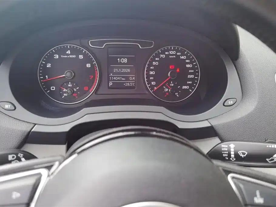 Audi Q3 2015 35 TFSI Comfort — миниатюра 14