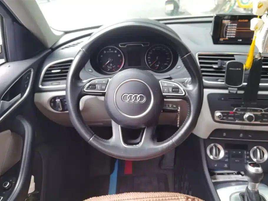 Audi Q3 2015 35 TFSI Comfort — миниатюра 15