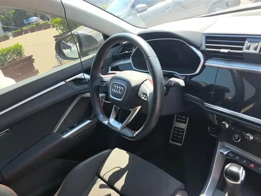 Audi Q3 2022 40 TFSI RS Package Sport Edition — миниатюра 15