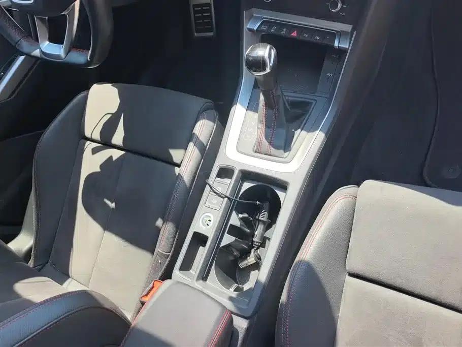Audi Q3 2022 40 TFSI RS Package Sport Edition — миниатюра 16