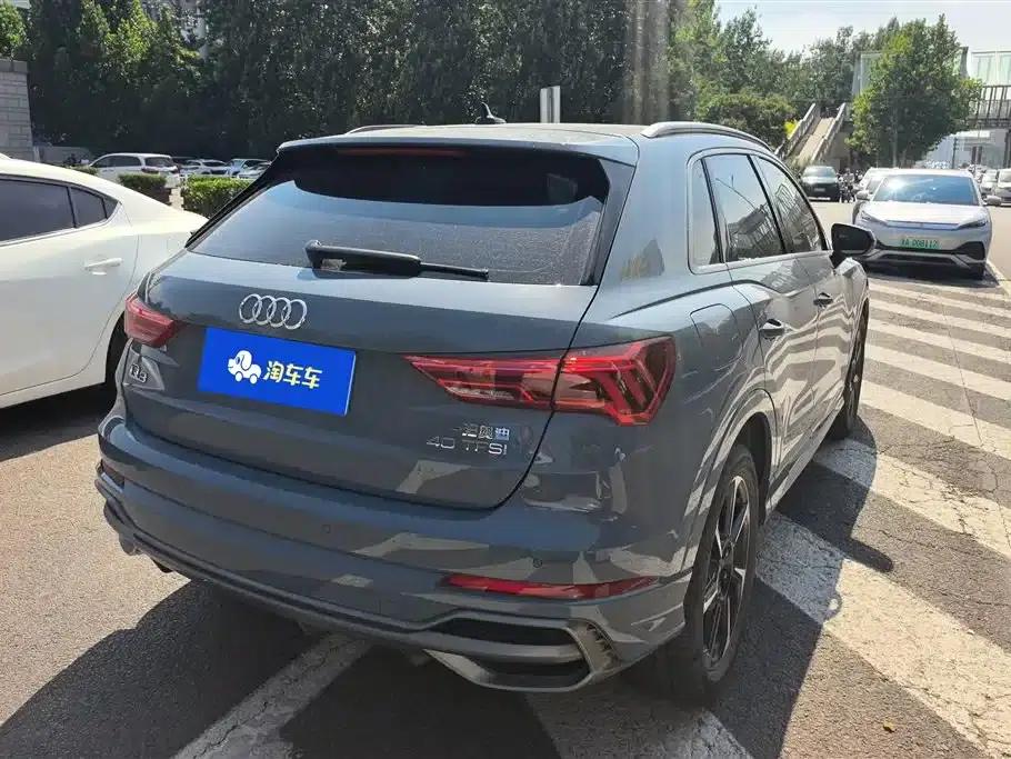 Audi Q3 2022 40 TFSI RS Package Sport Edition — миниатюра 3