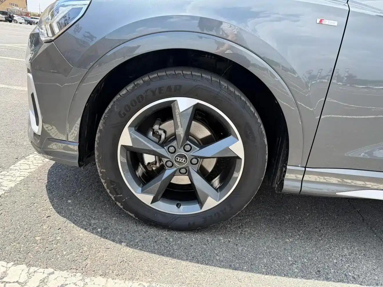Audi Q3 2023 35 TFSI Fashion Dynamic (1.4T) — миниатюра 15