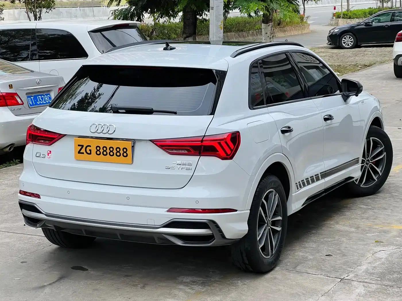 Audi Q3 2022 35 TFSI Progressive Dynamic — миниатюра 4