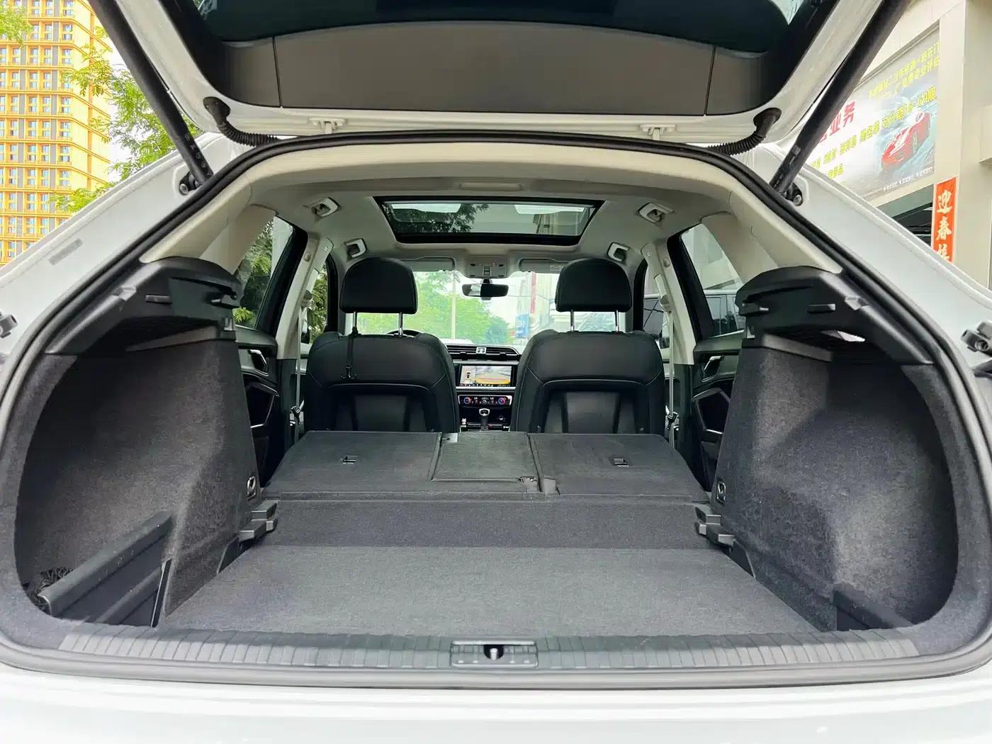 Audi Q3 2022 35 TFSI Progressive Dynamic — миниатюра 10