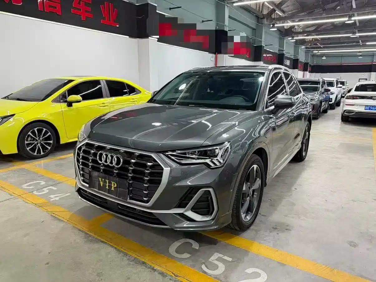 Audi Q3 2022 35 TFSI Fashion Dynamic Edition — миниатюра 1