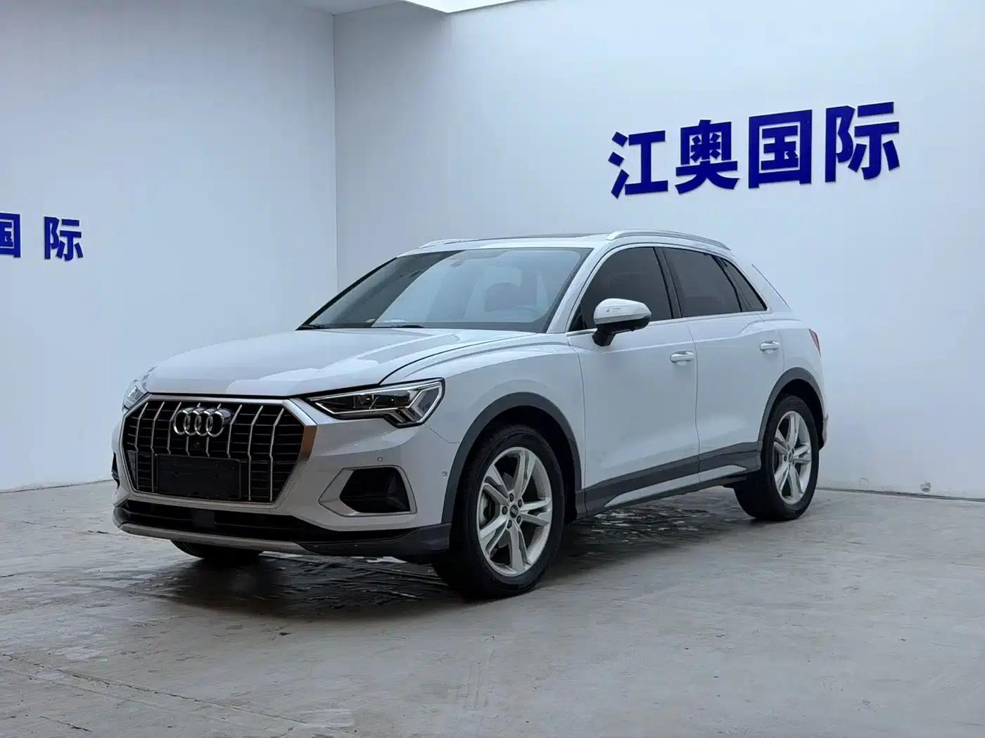 Audi Q3 2022 35 TFSI Progressive Dynamic — миниатюра 1