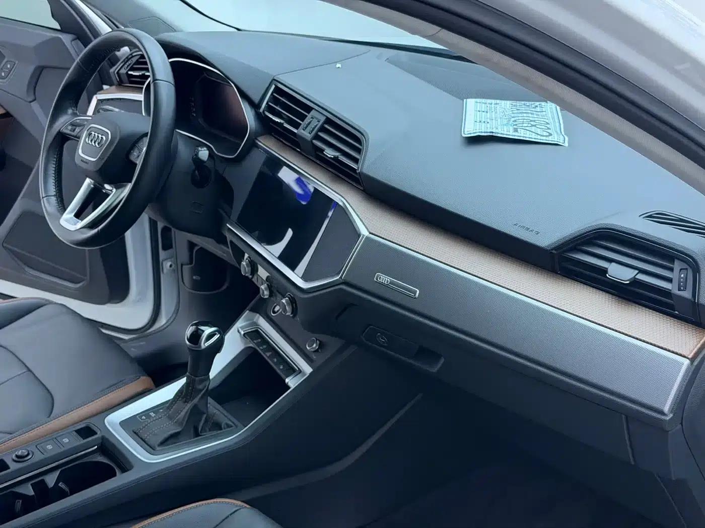 Audi Q3 2022 35 TFSI Progressive Dynamic — миниатюра 16
