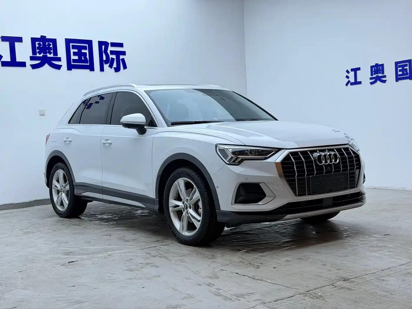 Audi Q3 2022 35 TFSI Progressive Dynamic — миниатюра 3