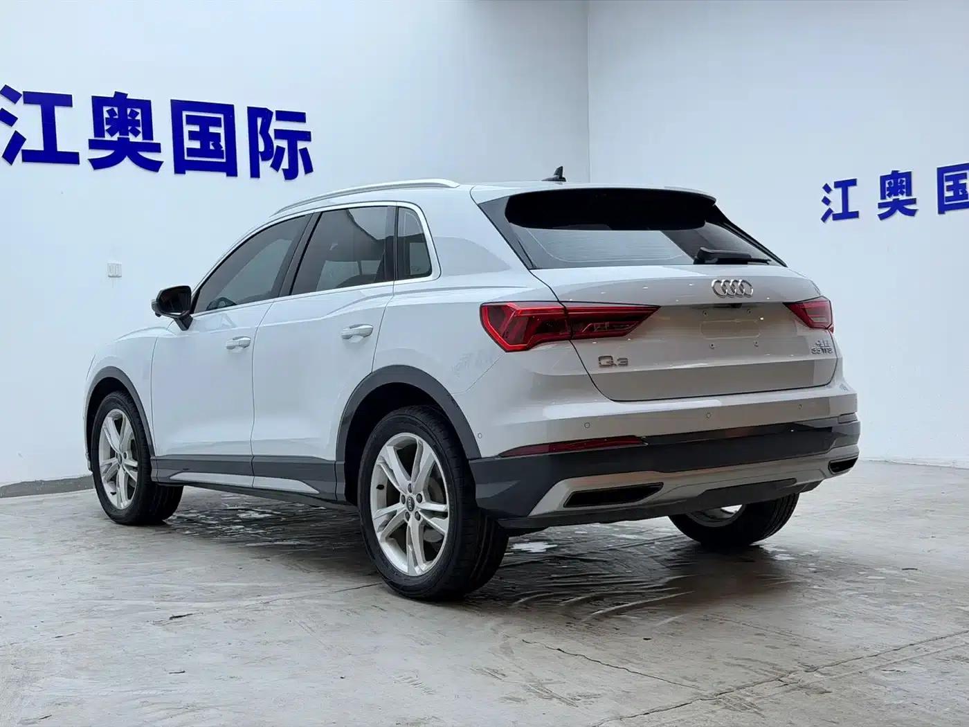 Audi Q3 2022 35 TFSI Progressive Dynamic — миниатюра 23