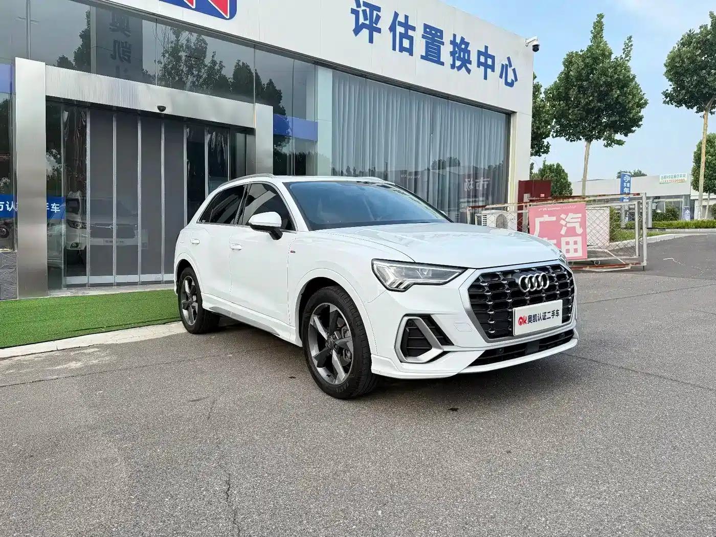 Audi Q3 2019 40 TFSI Fashion Dynamic Edition — миниатюра 2
