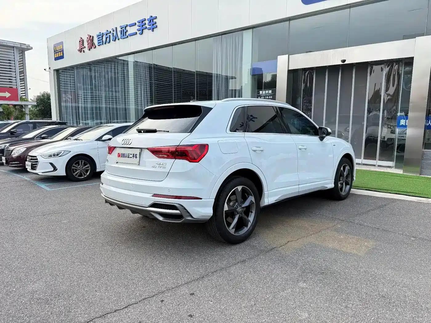Audi Q3 2019 40 TFSI Fashion Dynamic Edition — миниатюра 4