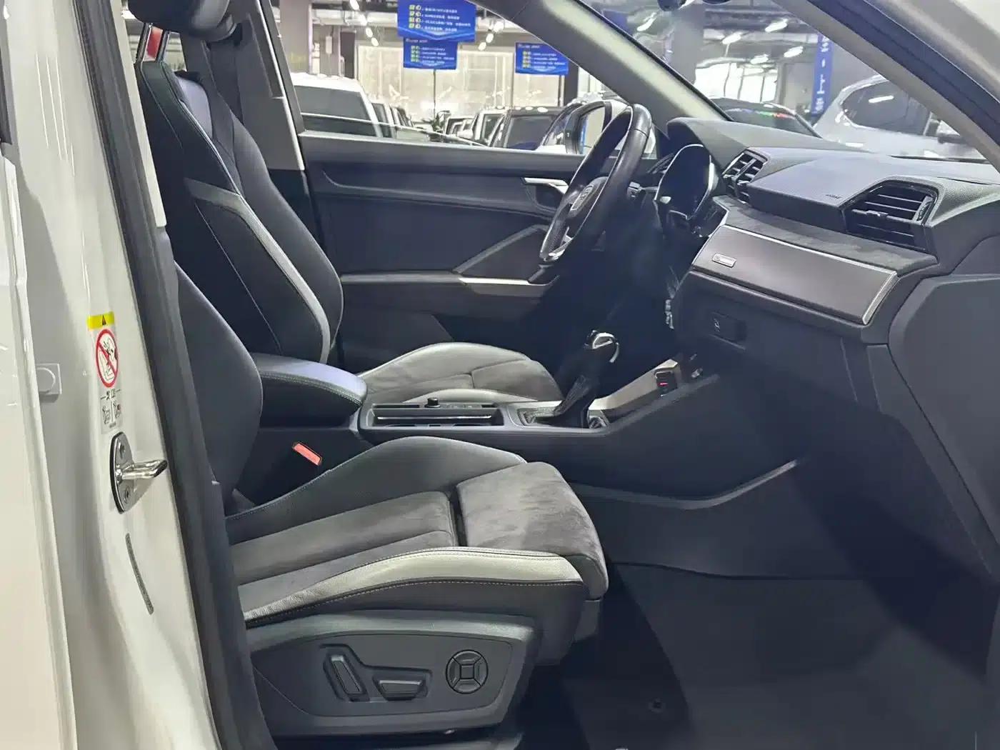 Audi Q3 2022 35 TFSI Fashion Dynamic Edition — миниатюра 4