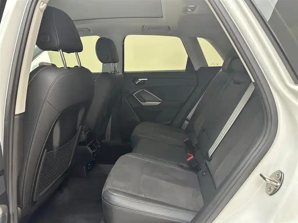 Audi Q3 2023 35 TFSI Progressive Dynamic (1.4T) — миниатюра 16