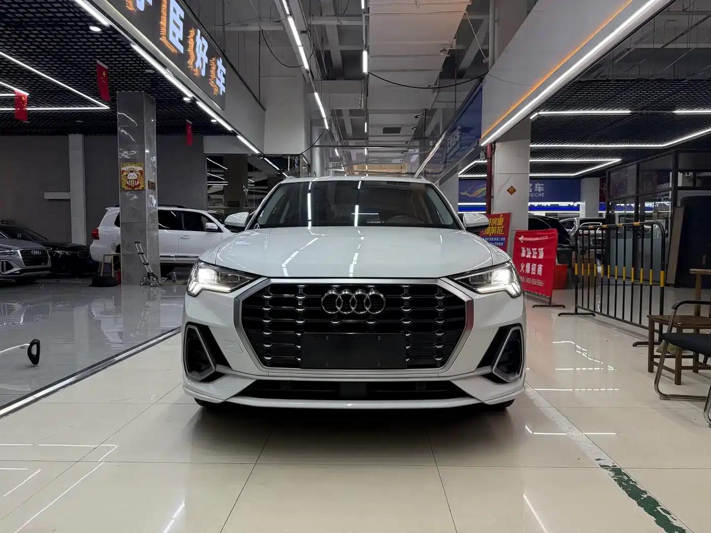 Audi Q3 2022 35 TFSI Fashion Dynamic Edition — миниатюра 2