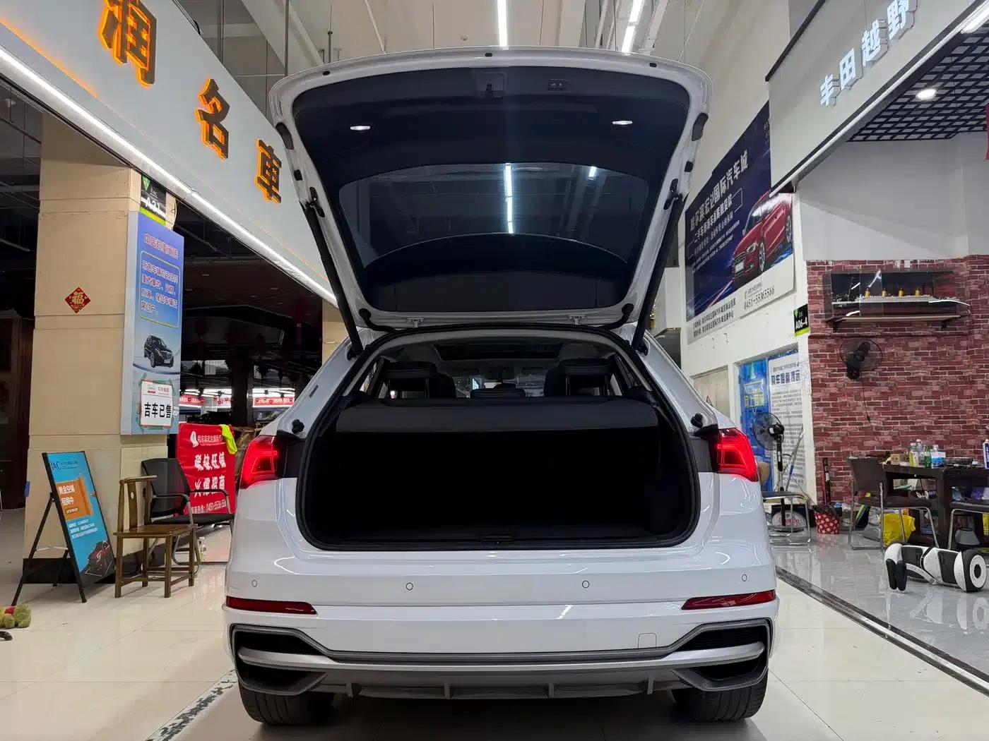 Audi Q3 2022 35 TFSI Fashion Dynamic Edition — миниатюра 8