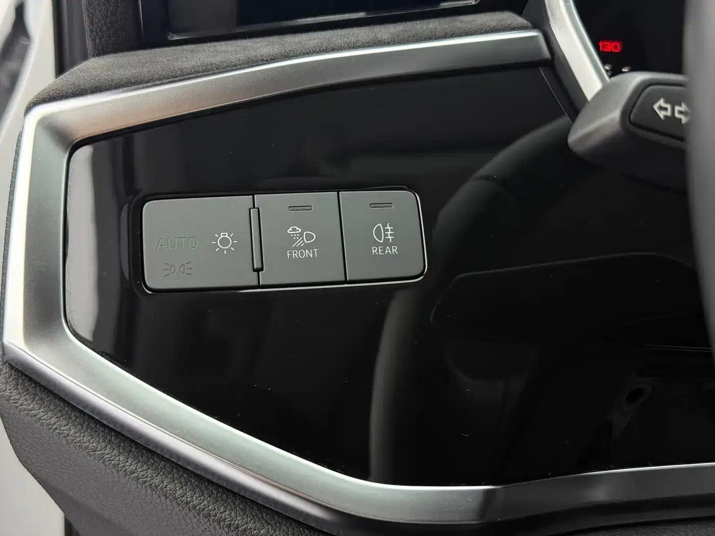 Audi Q3 2022 35 TFSI Fashion Dynamic Edition — миниатюра 19