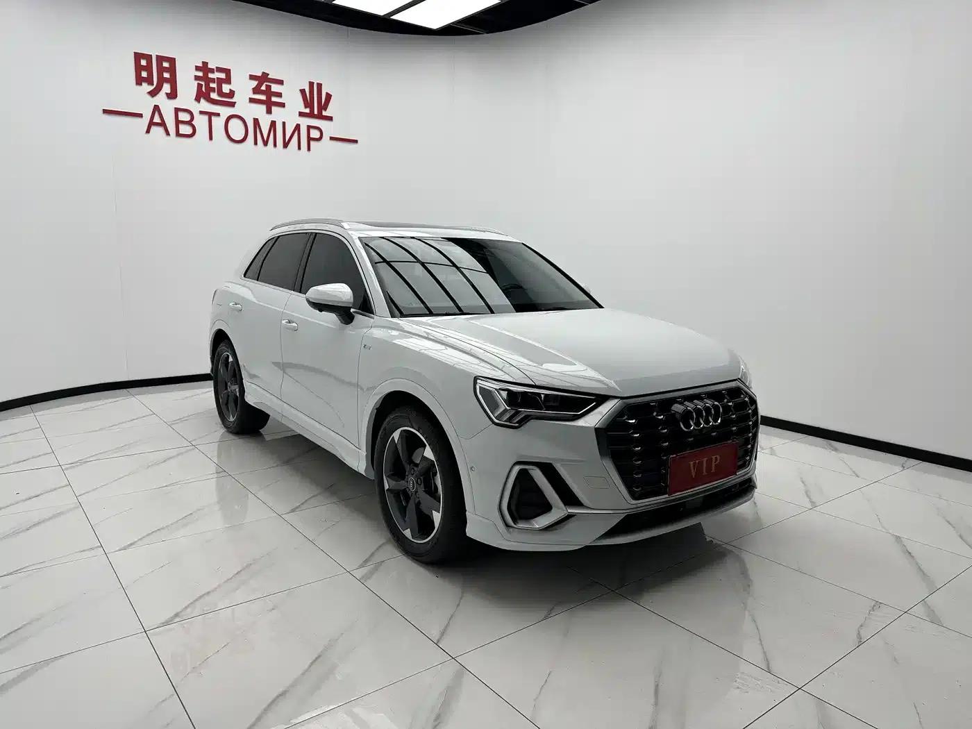 Audi Q3 2023 35 TFSI Fashion Dynamic (1.4T) — миниатюра 3
