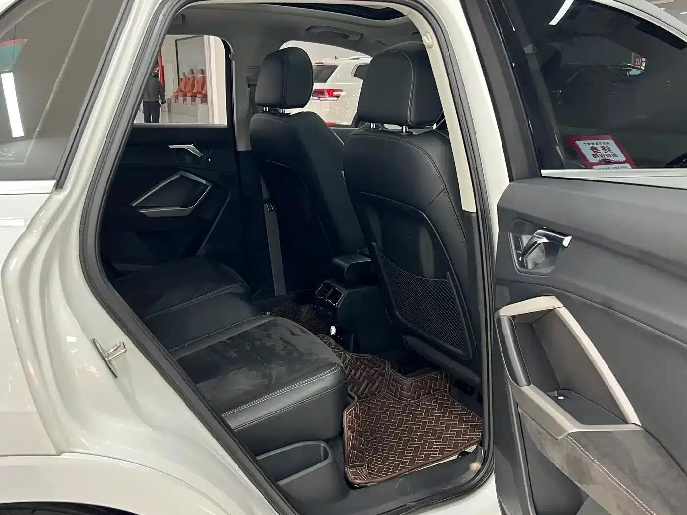 Audi Q3 2020 35 TFSI Fashion Dynamic Edition — миниатюра 12