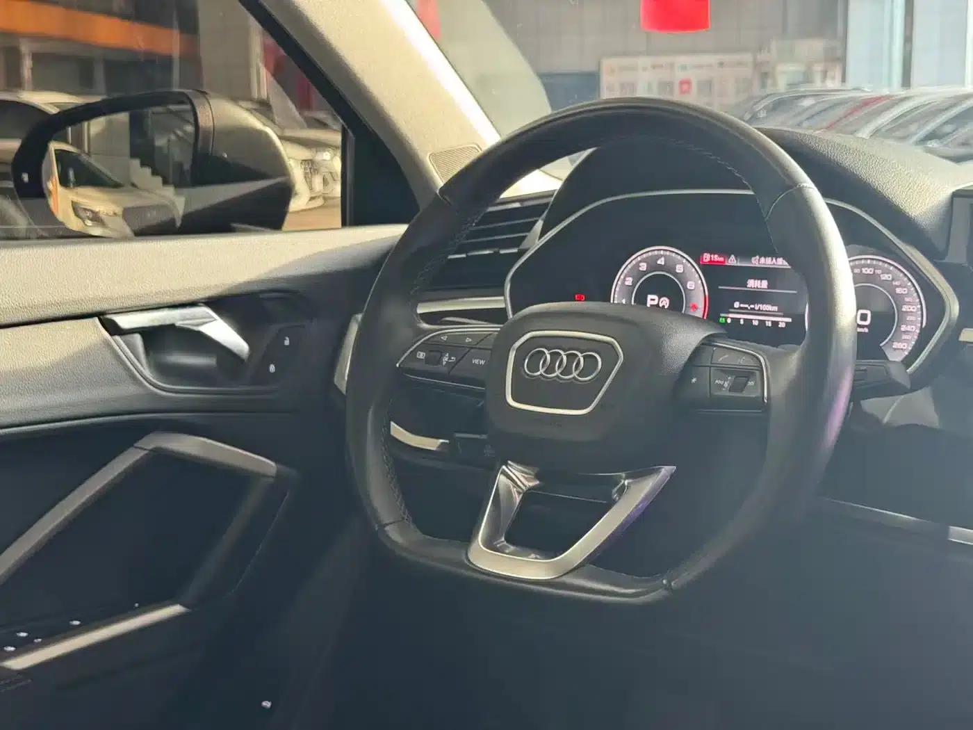 Audi Q3 2022 35 TFSI Fashion Dynamic Edition — миниатюра 21