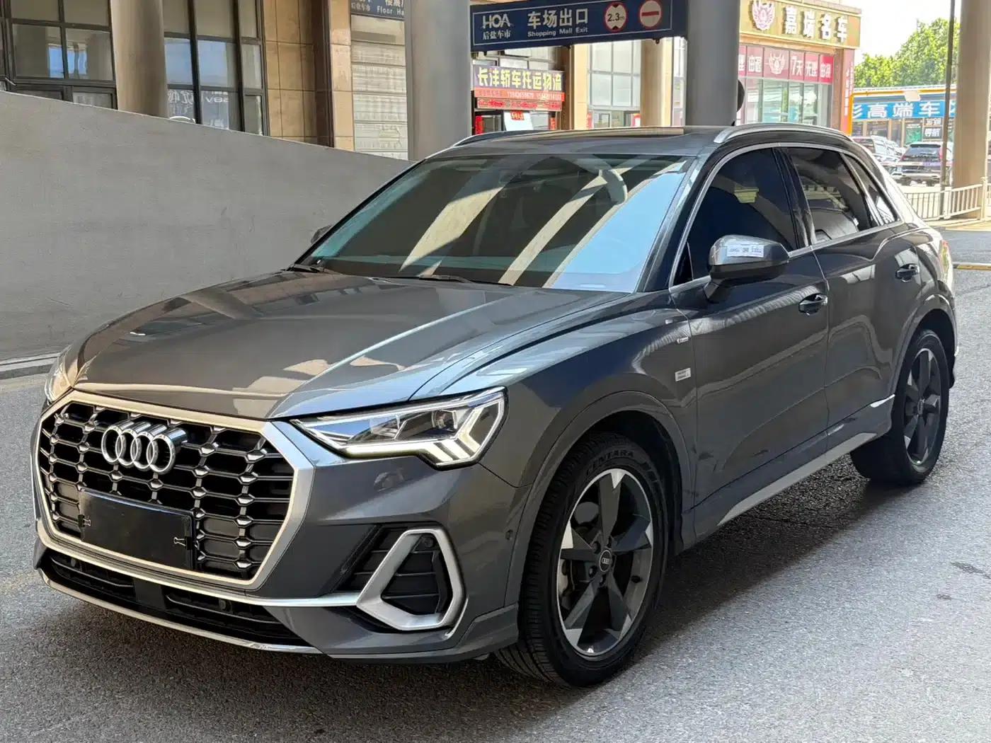 Audi Q3 2022 35 TFSI Fashion Dynamic Edition — миниатюра 1