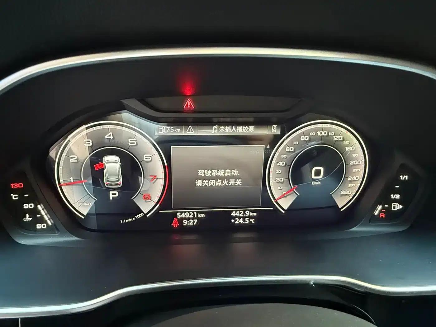 Audi Q3 2022 35 TFSI Fashion Dynamic Edition — миниатюра 13