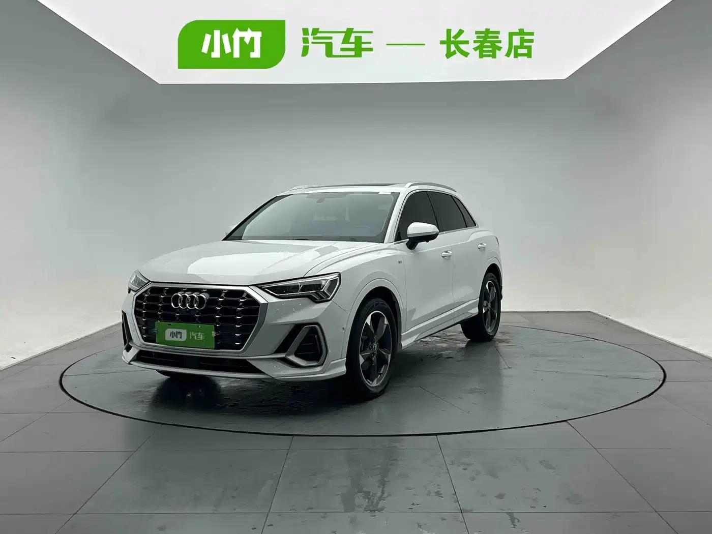 Audi Q3 2022 35 TFSI Fashion Dynamic Edition — миниатюра 1