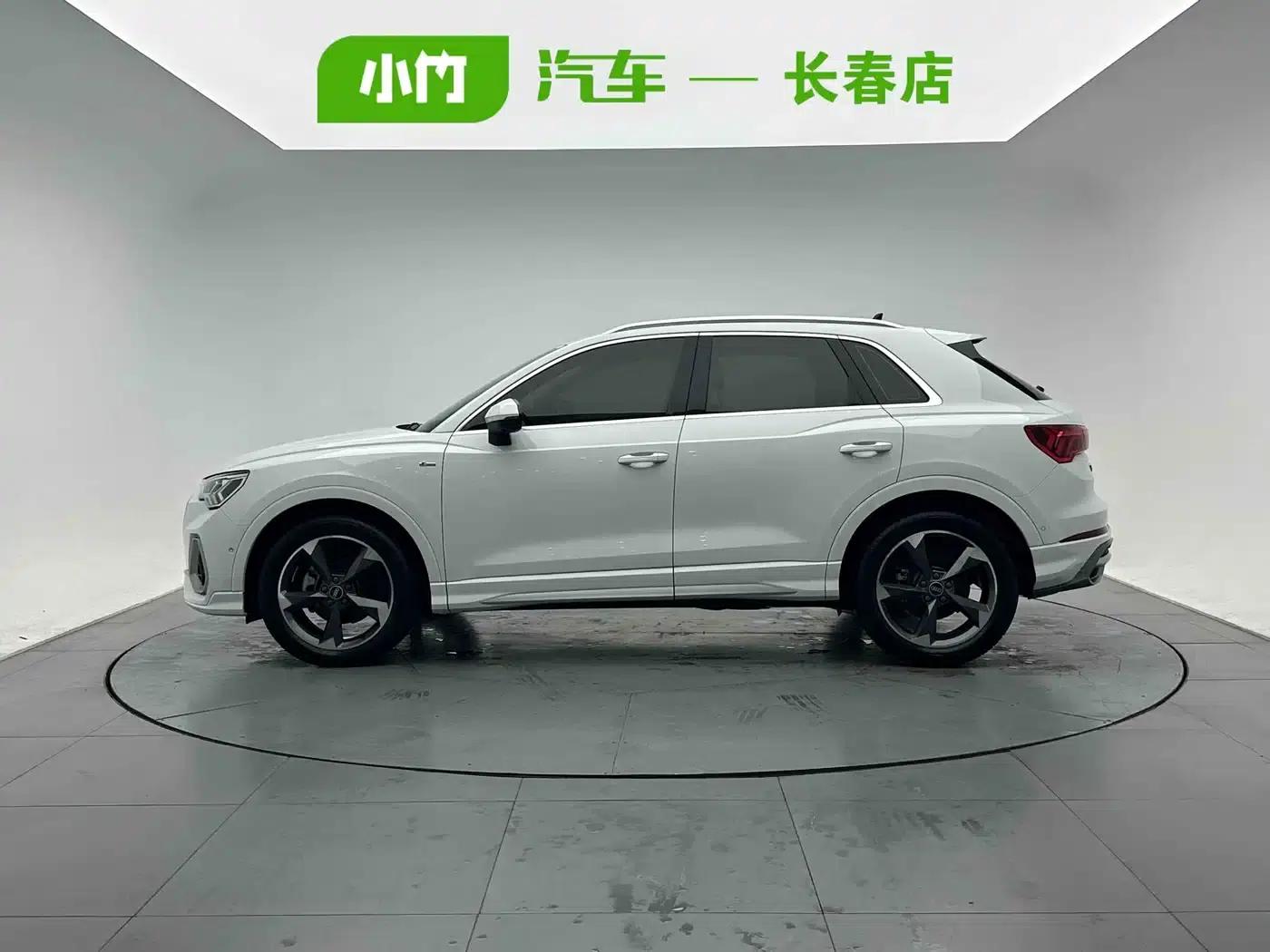 Audi Q3 2022 35 TFSI Fashion Dynamic Edition — миниатюра 3