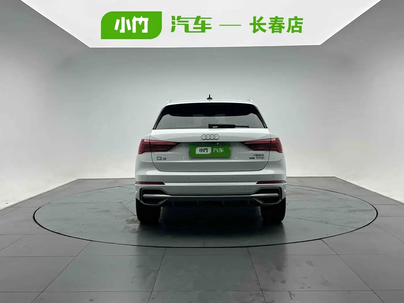 Audi Q3 2022 35 TFSI Fashion Dynamic Edition — миниатюра 4