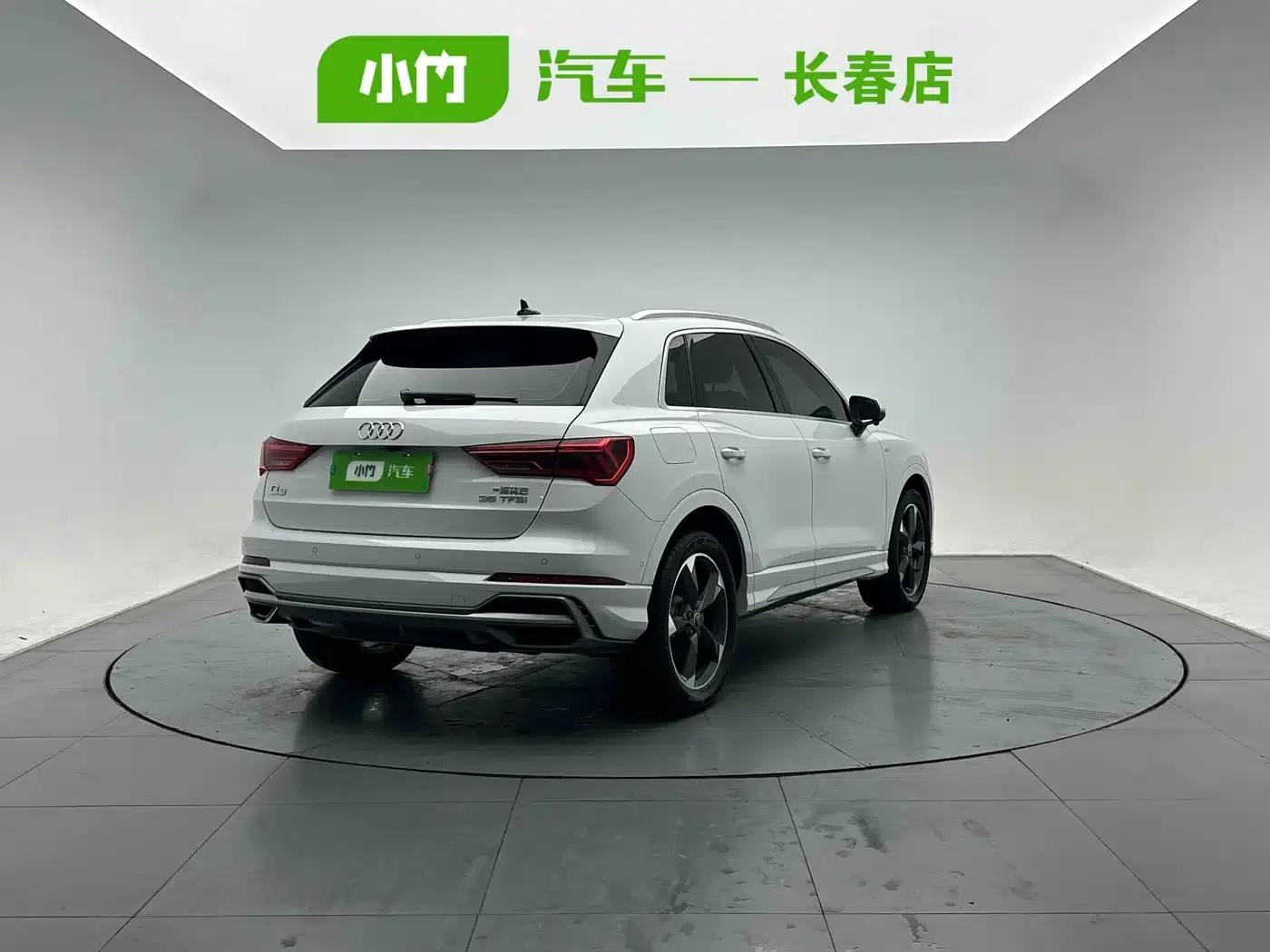 Audi Q3 2022 35 TFSI Fashion Dynamic Edition — миниатюра 6