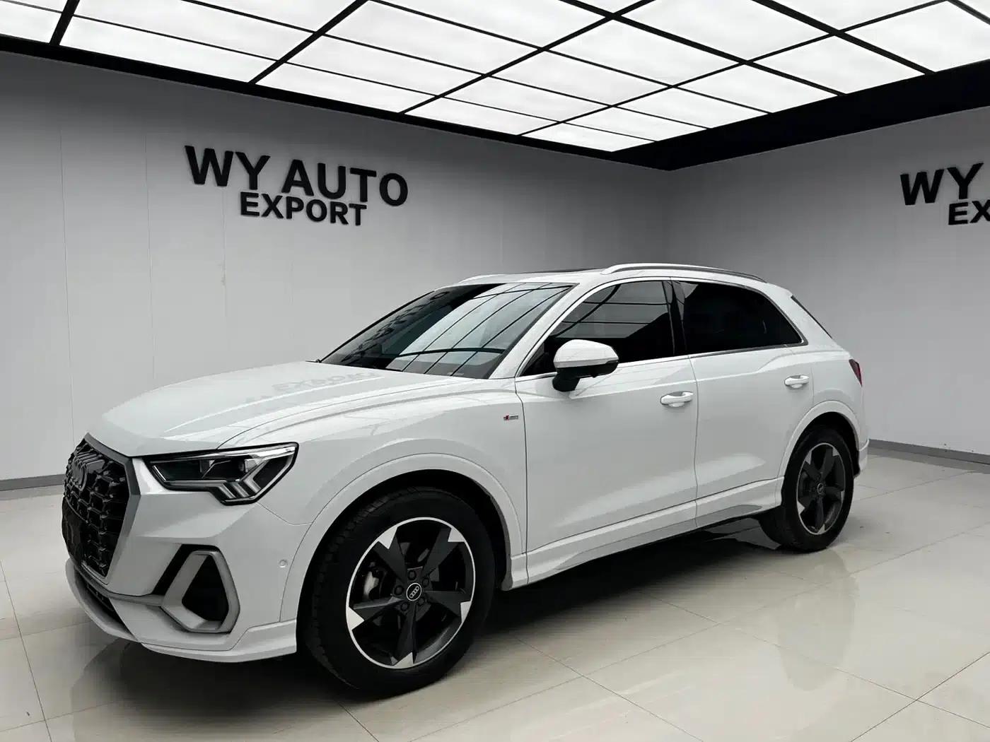 Audi Q3 2022 35 TFSI Fashion Dynamic Edition — миниатюра 1