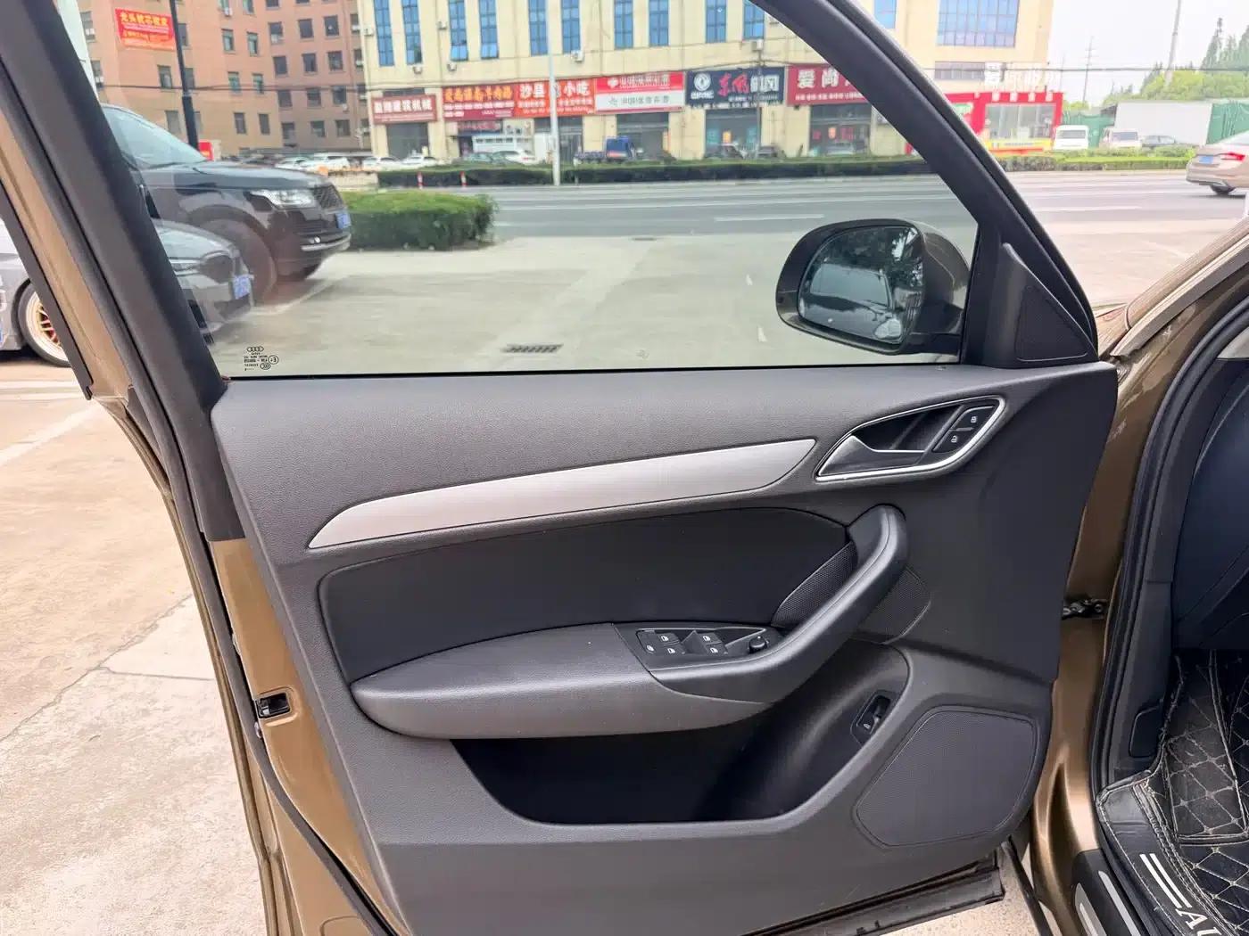 Audi Q3 2018 30 TFSI Fashion Edition — миниатюра 6
