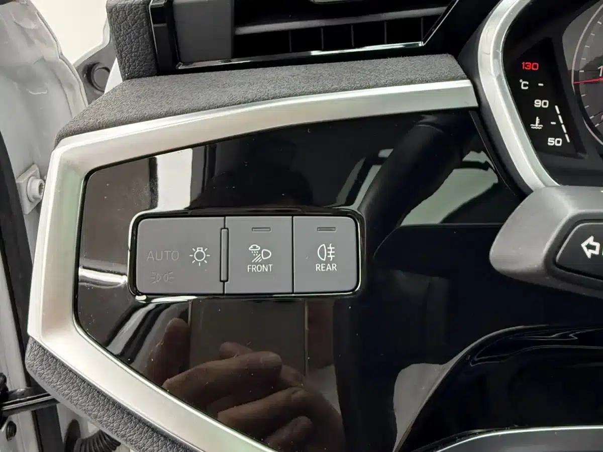Audi Q3 2023 35 TFSI Fashion Dynamic (1.4T) — миниатюра 15