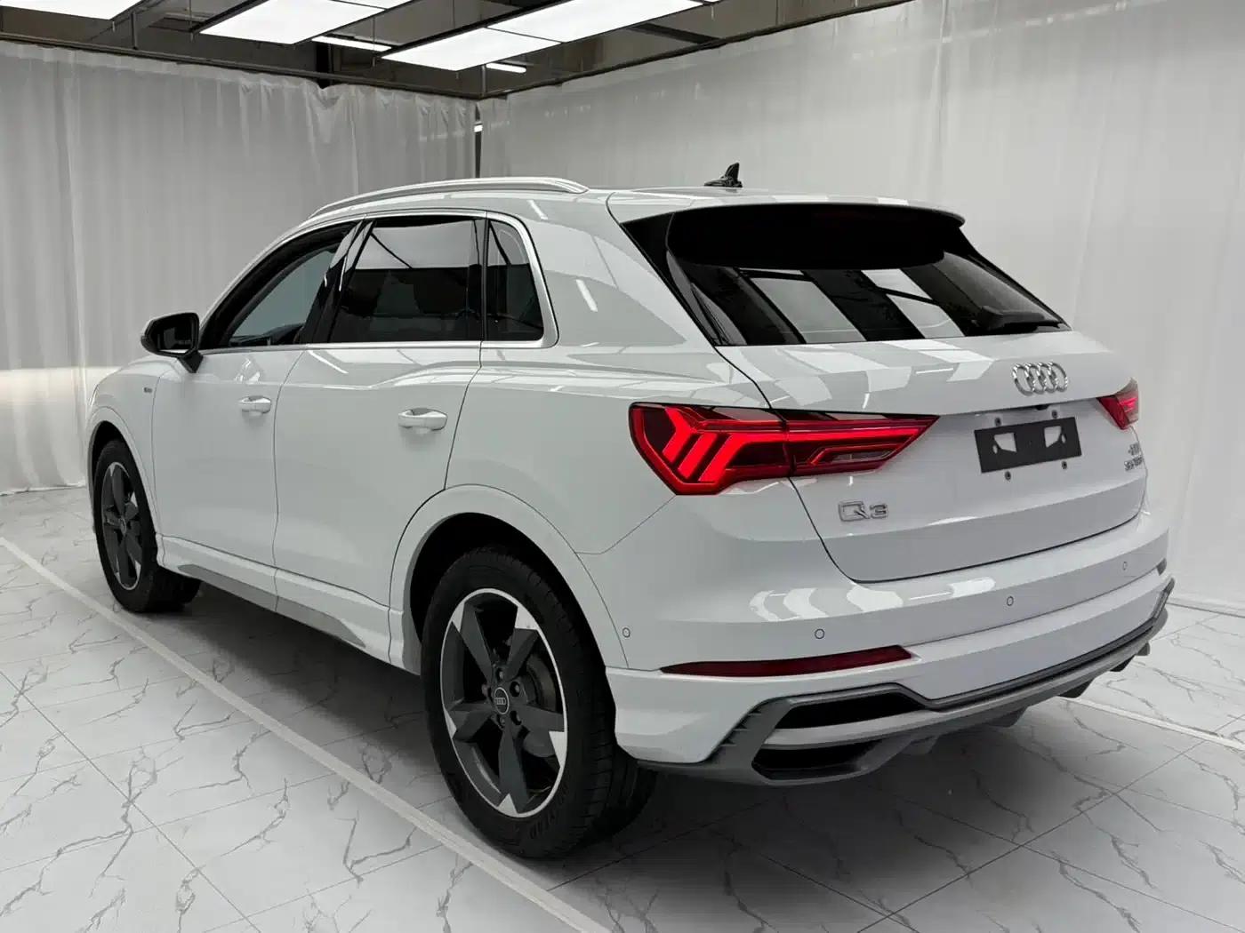 Audi Q3 2023 35 TFSI Fashion Dynamic (1.4T) — миниатюра 4