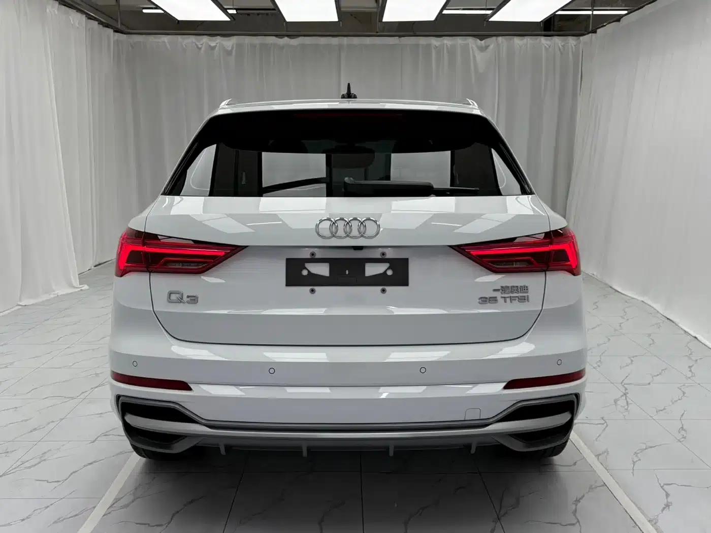Audi Q3 2023 35 TFSI Fashion Dynamic (1.4T) — миниатюра 5