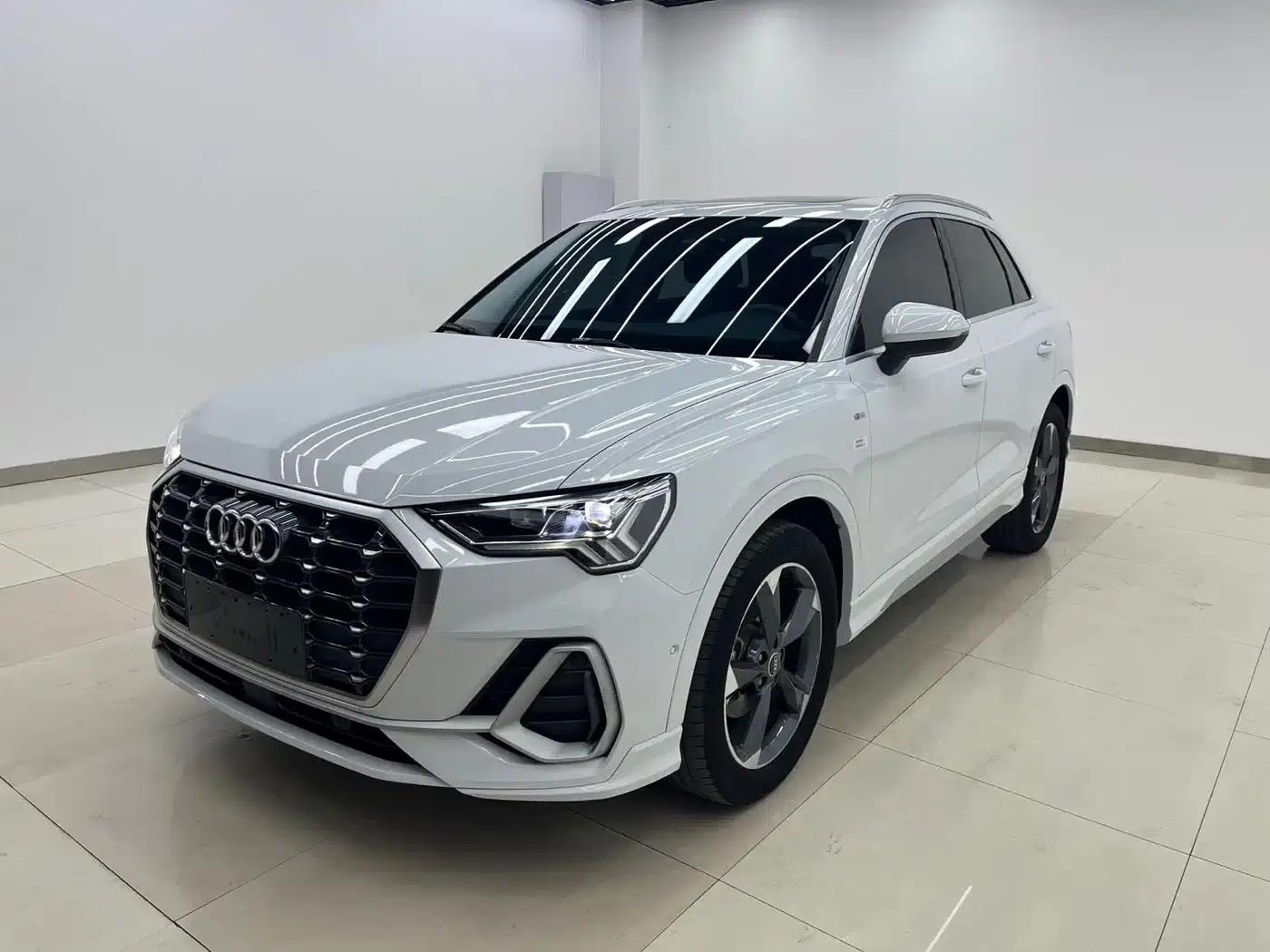 Audi Q3 2022 35 TFSI Fashion Dynamic Edition — миниатюра 1