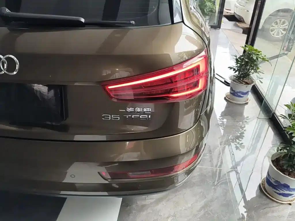 Audi Q3 2018 30th Anniversary Edition 35 TFSI Fashion Model — миниатюра 8
