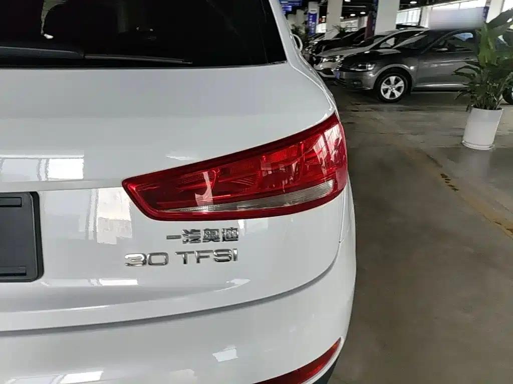 Audi Q3 2015 30 TFSI Progressive — миниатюра 8