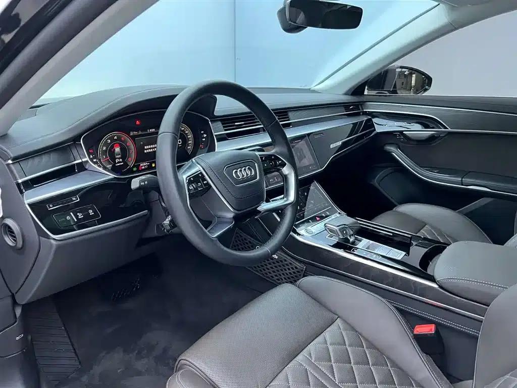 2023 Audi A8 A8L 50 TFSI quattro Premium Edition — миниатюра 26