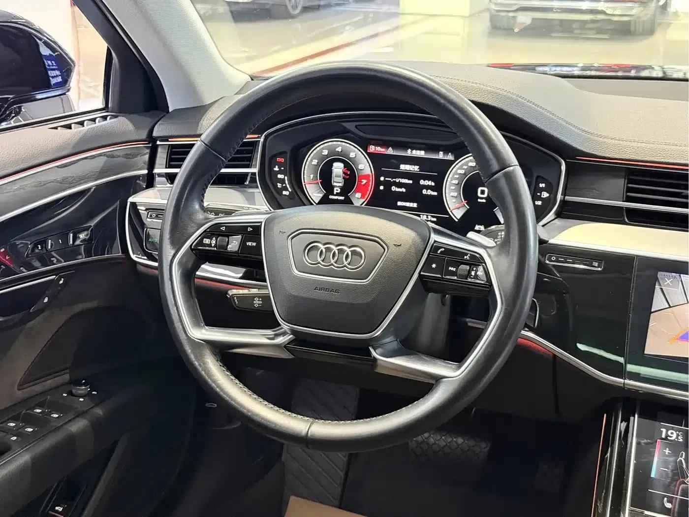 2021 Audi A8 A8L 50 TFSI quattro Comfort — миниатюра 5
