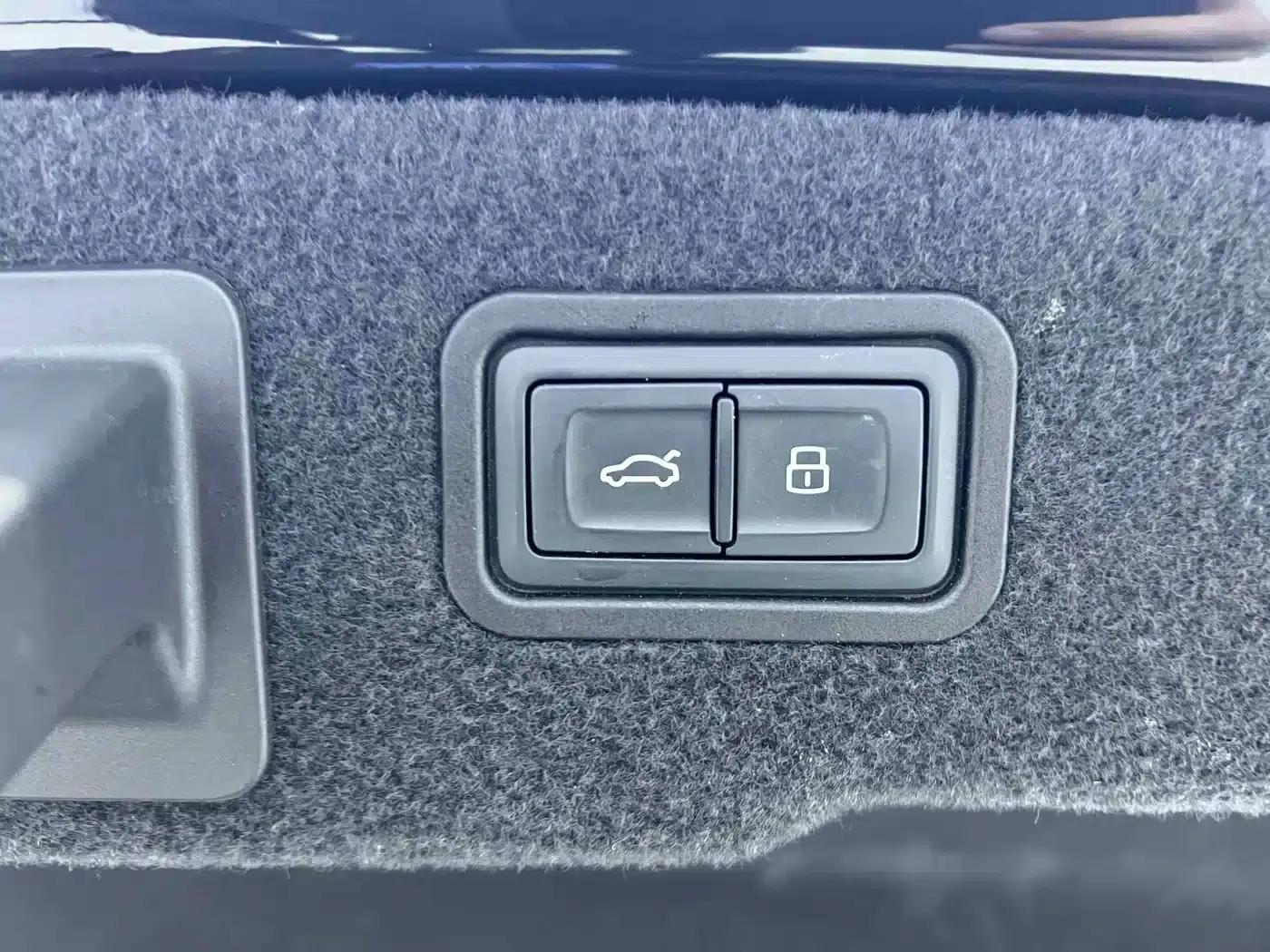 Audi A8 2019 Plus A8L 50 TFSI quattro Comfort — миниатюра 20