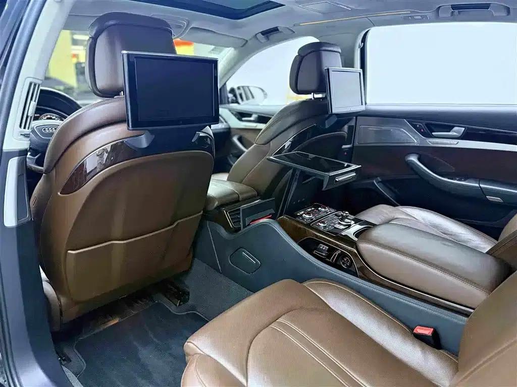 2013 Audi A8 A8L 6.3 FSI W12 quattro Flagship Model — миниатюра 19