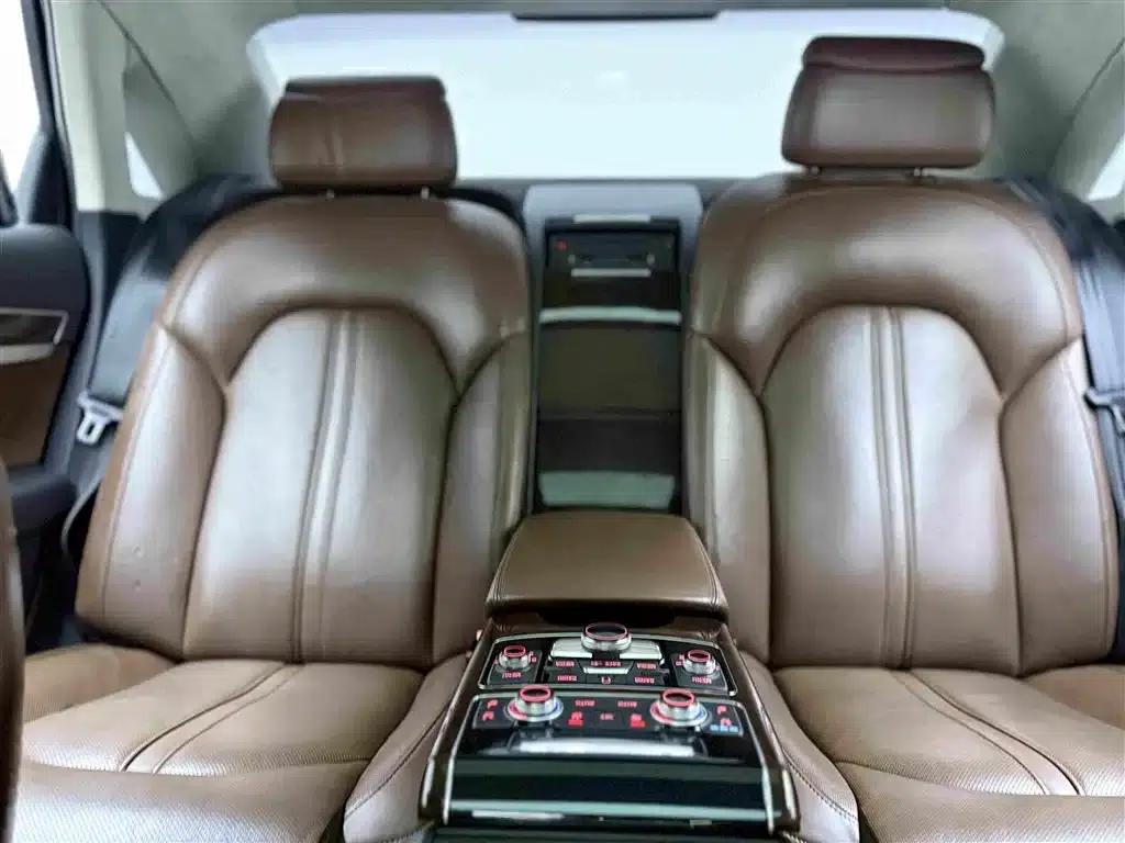 2013 Audi A8 A8L 6.3 FSI W12 quattro Flagship Model — миниатюра 31