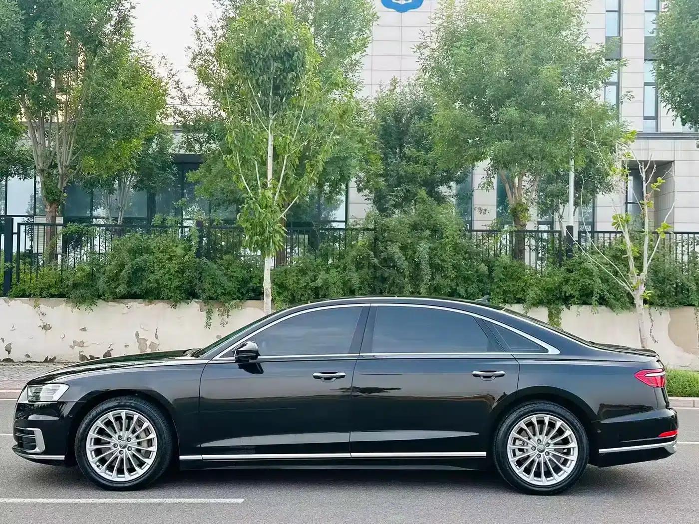 Audi A8 2018 A8L 55 TFSI quattro Elite Edition — миниатюра 7