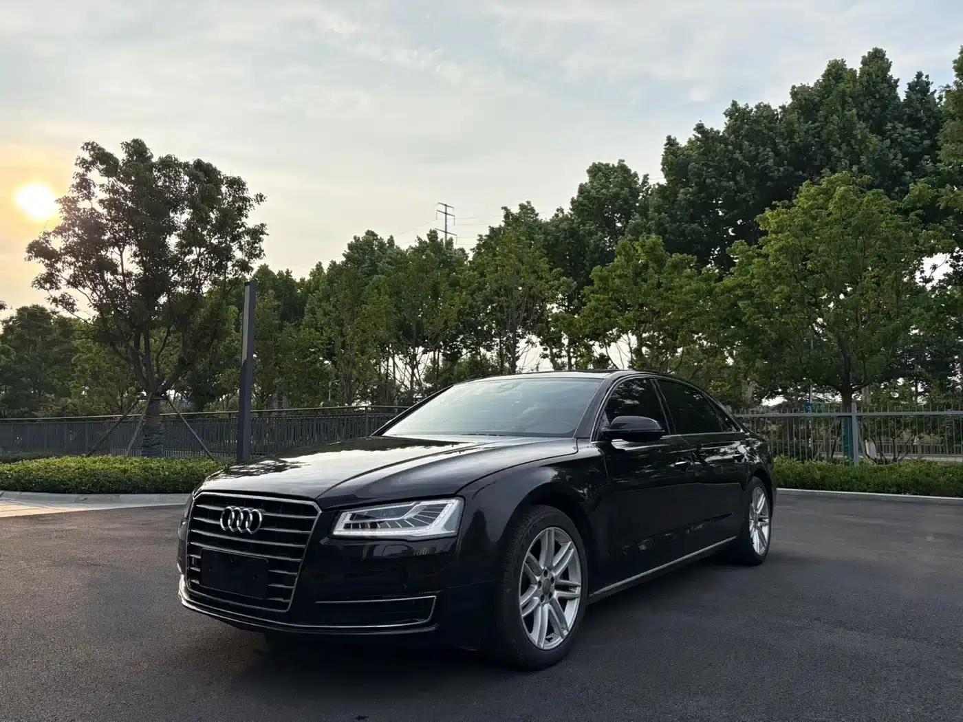 2017 Audi A8 A8L 45 TFSI quattro Comfort — миниатюра 1