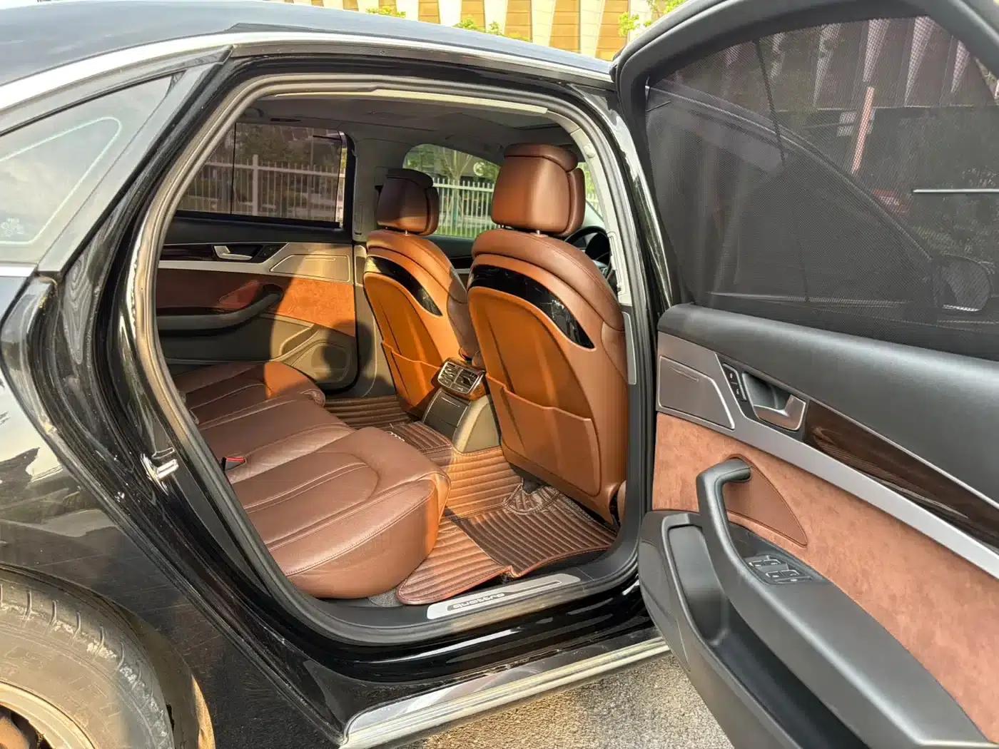 2017 Audi A8 A8L 45 TFSI quattro Comfort — миниатюра 12