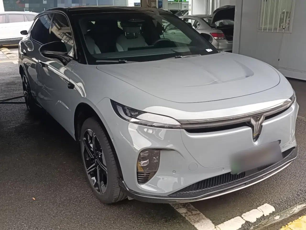 VOYAH COURAGE 2024 Long-Range Supercharge Edition — миниатюра 3