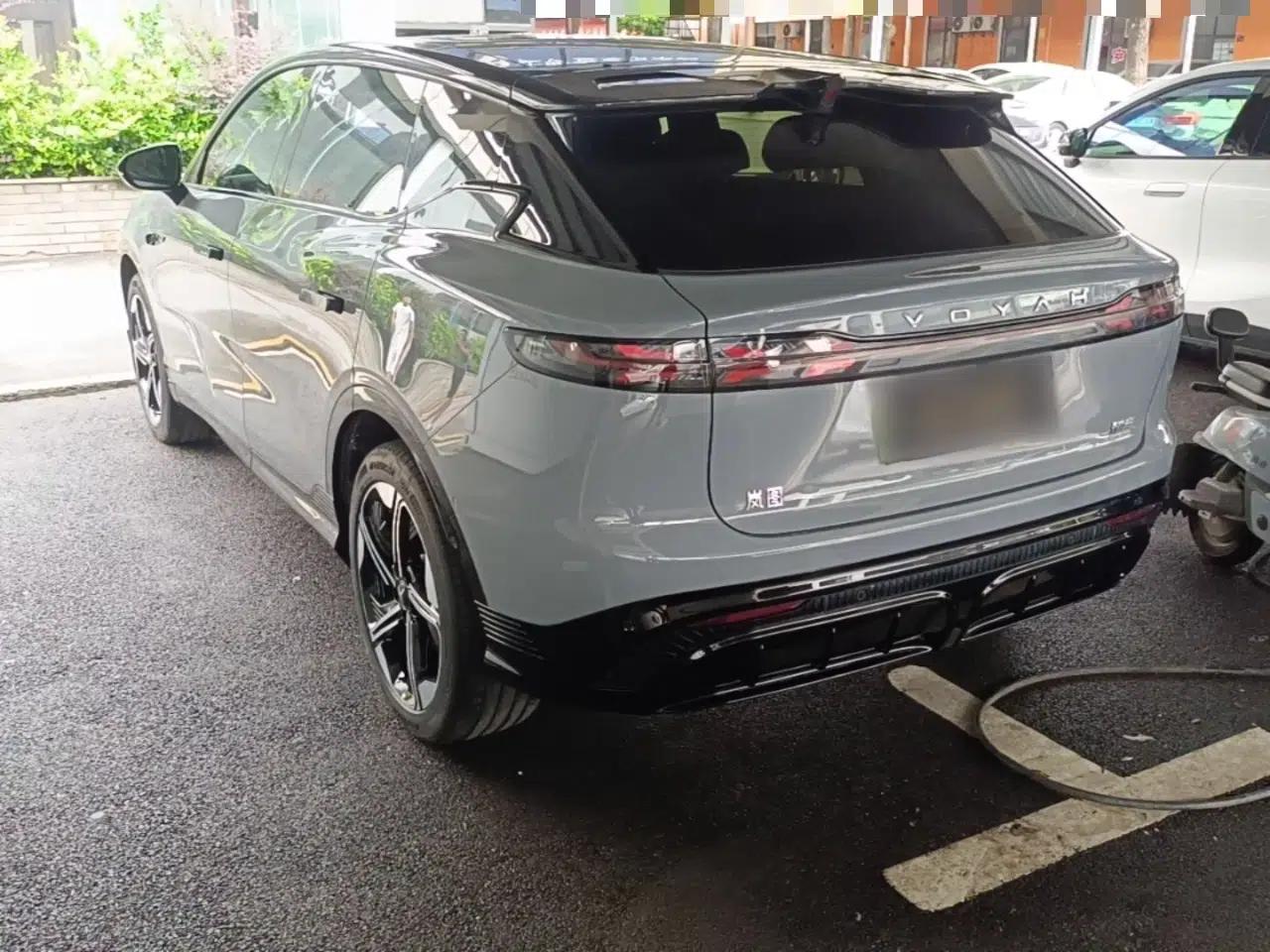 VOYAH COURAGE 2024 Long-Range Supercharge Edition — миниатюра 4