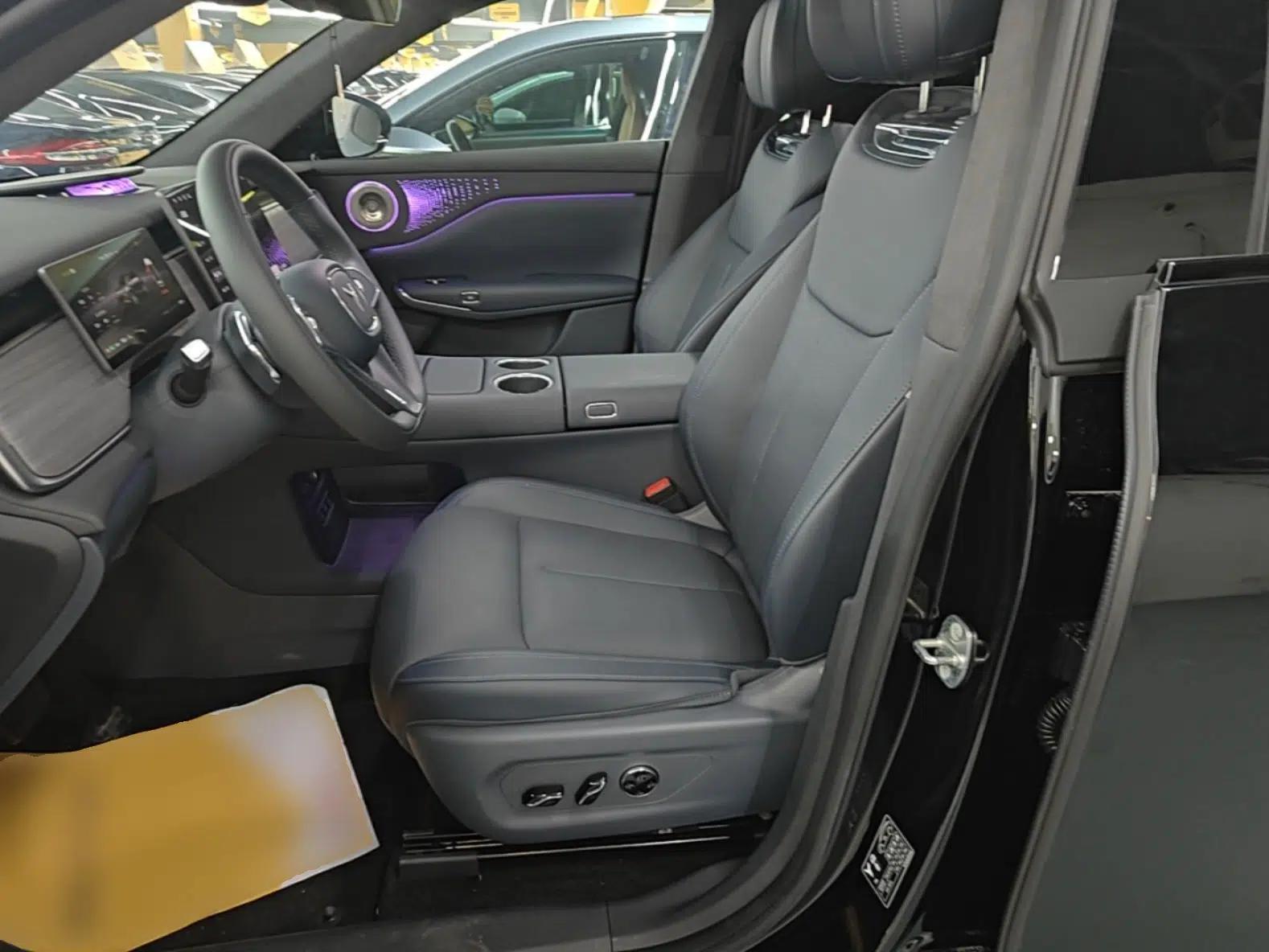 VOYAH COURAGE 2025 Model Four-Wheel-Drive Qiankun Edition — миниатюра 17