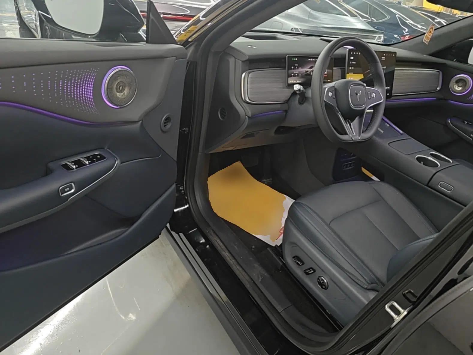 VOYAH COURAGE 2025 Model Four-Wheel-Drive Qiankun Edition — миниатюра 18