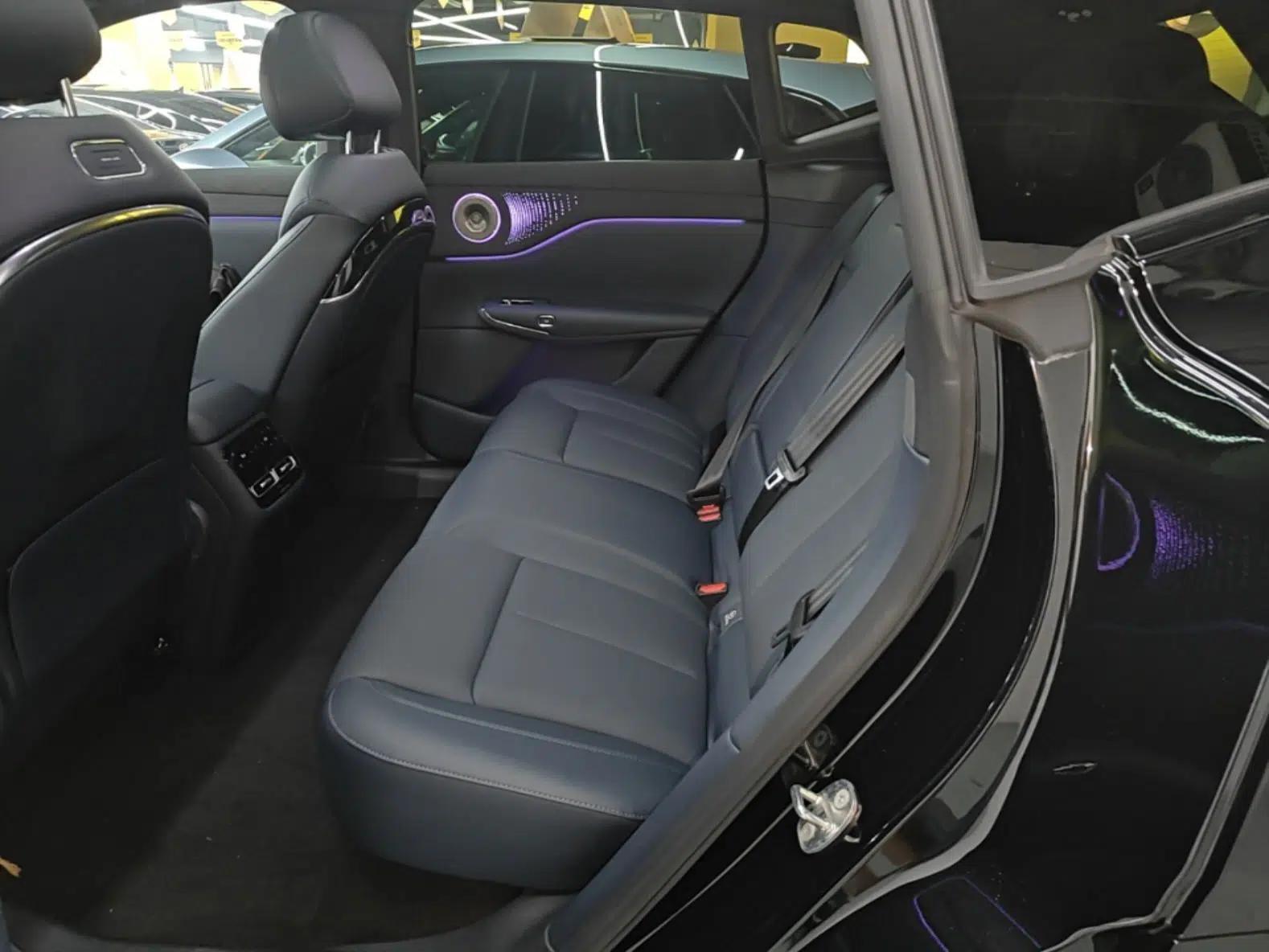 VOYAH COURAGE 2025 Model Four-Wheel-Drive Qiankun Edition — миниатюра 20